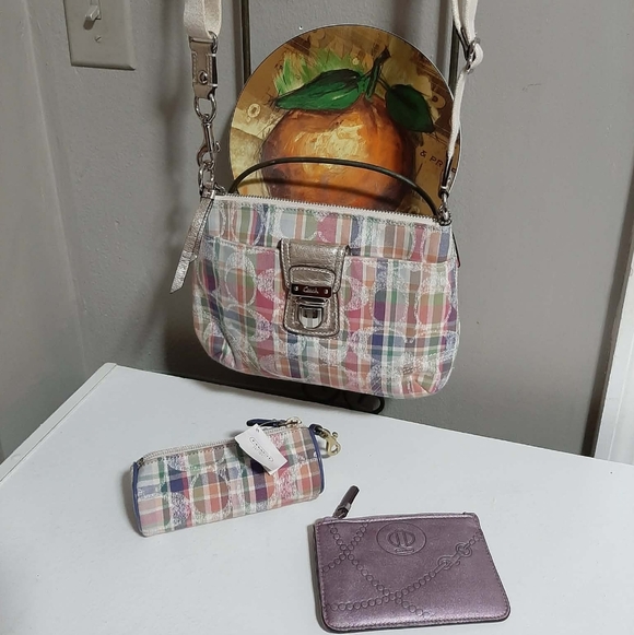 Coach Handbags - COACH Poppy Madras 6 Pc Set